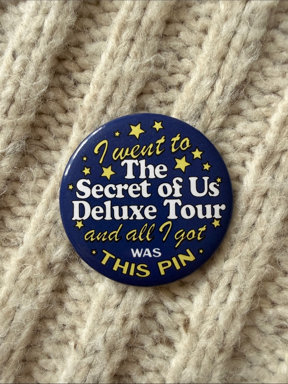 *NWOT* Gracie Abramโs Tour Pin - LIMITED EDITION